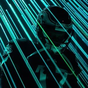 Meet your Posher, Edwin